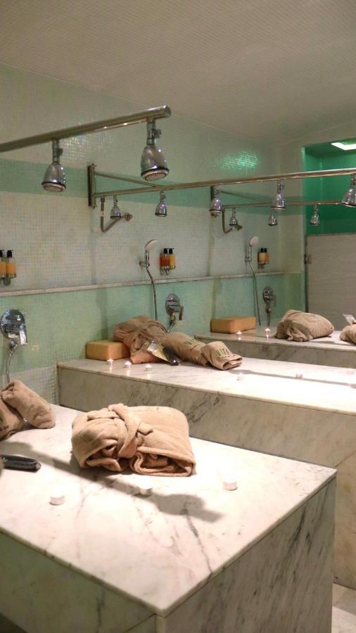 New Hotel Piscine Wellness & Spa Casablanca Bagian luar foto