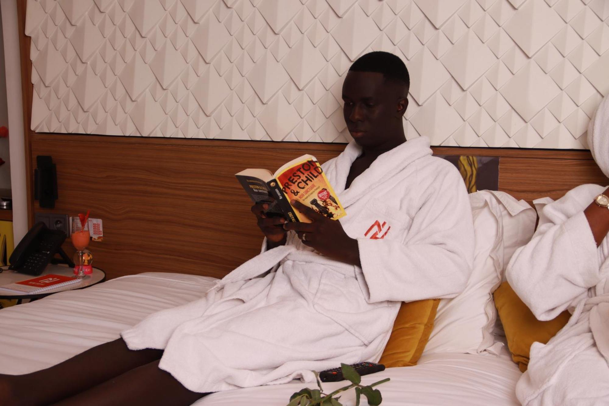New Hotel Piscine Wellness & Spa Casablanca Bagian luar foto